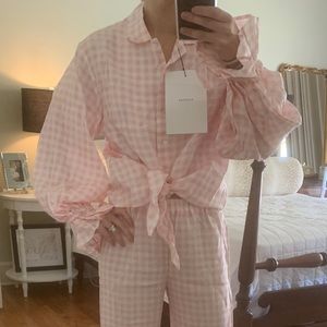 Brand new SLEEPER Rumba Linen Lounge Set in Gingham Pink